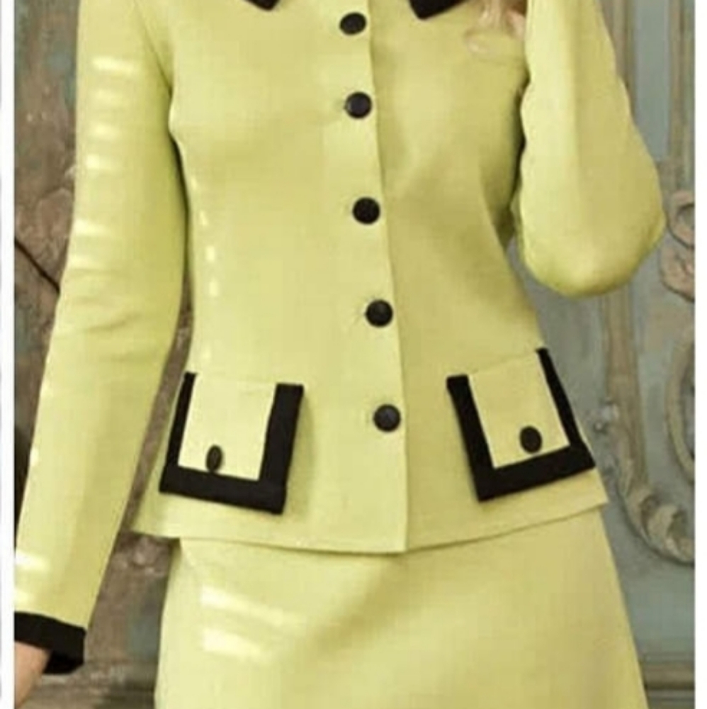 Brand New 2 piece